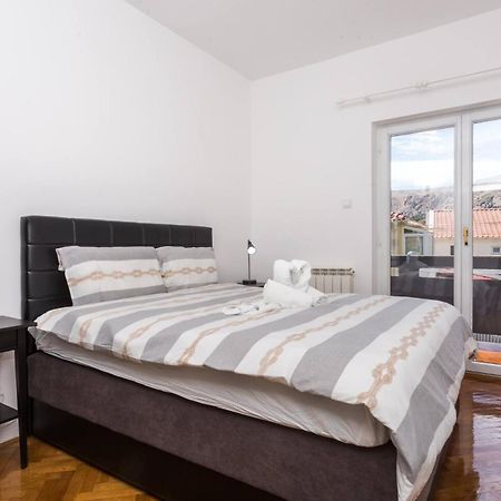 Apartments Bernardeta 2 Baska  Exterior photo