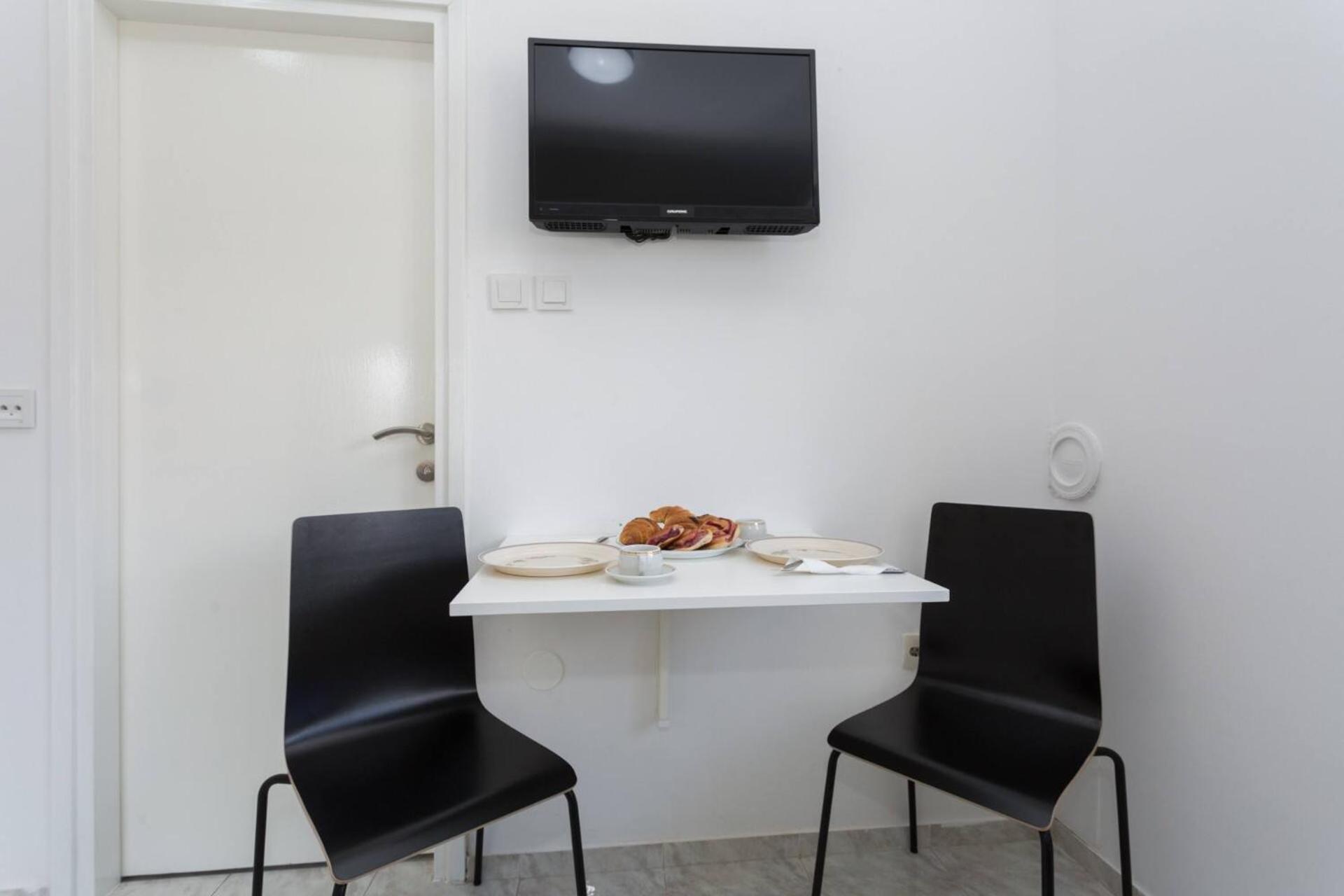 Apartments Bernardeta 2 Baska  Exterior photo