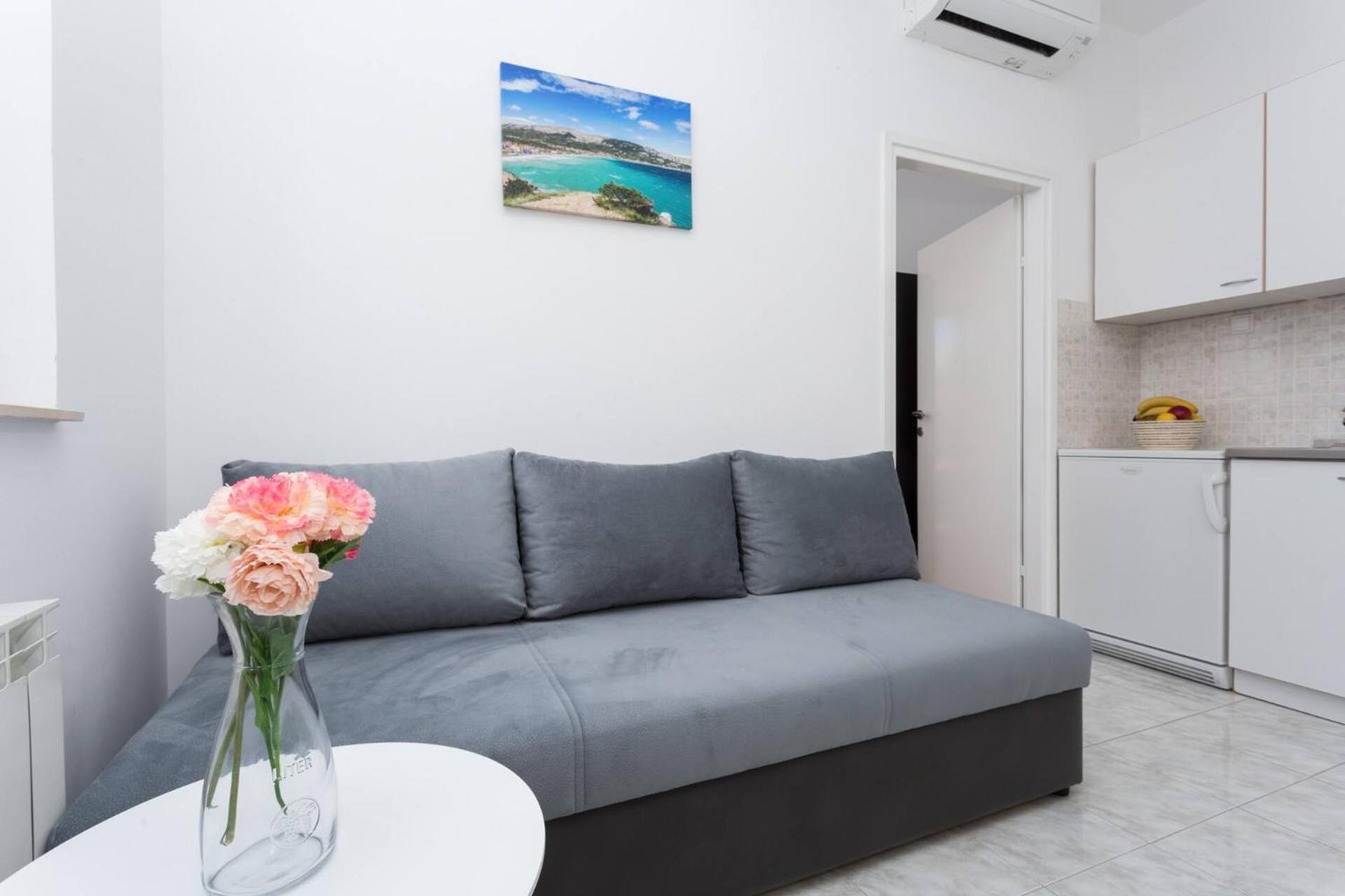 Apartments Bernardeta 2 Baska  Exterior photo