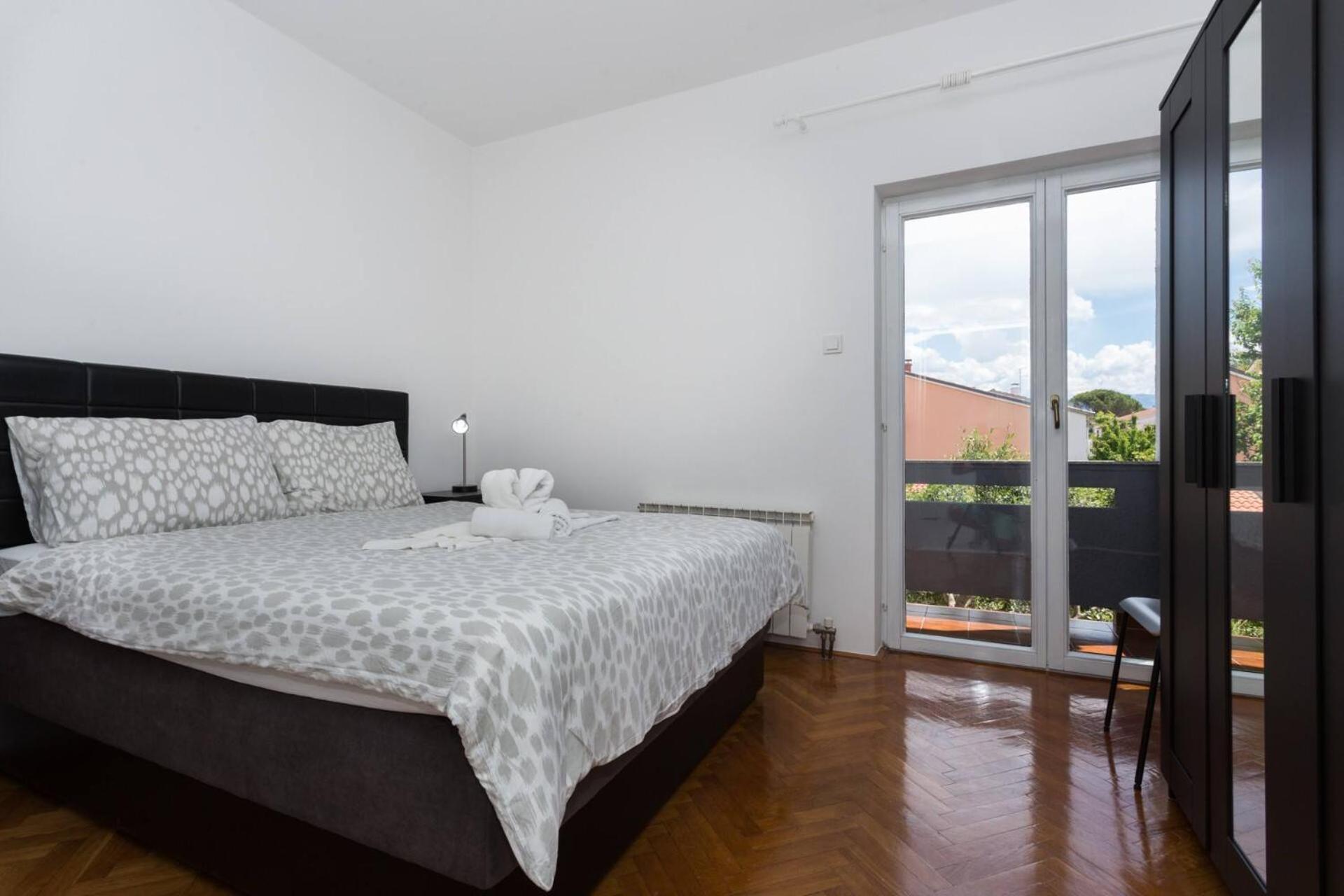 Apartments Bernardeta 2 Baska  Exterior photo