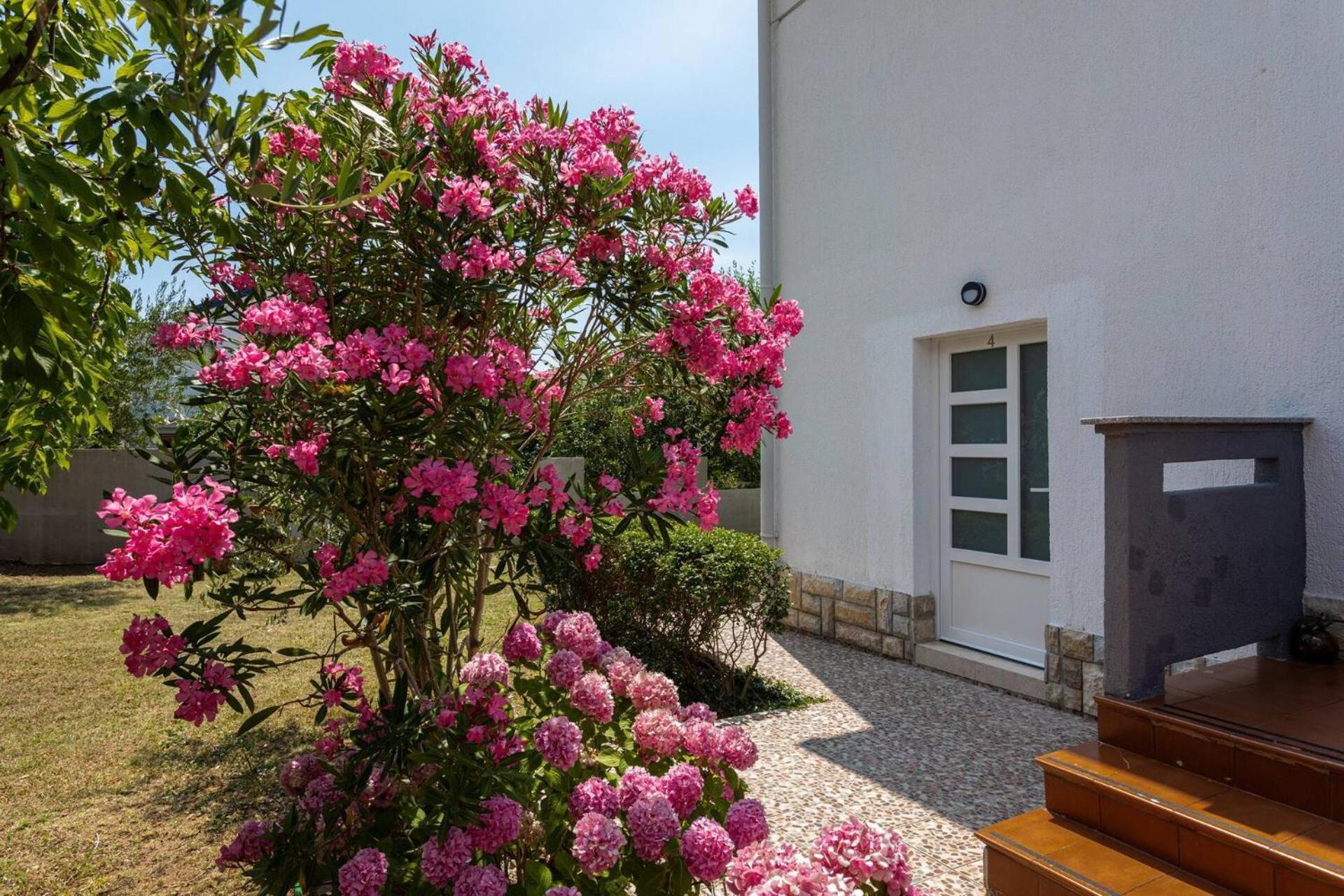 Apartments Bernardeta 2 Baska  Exterior photo