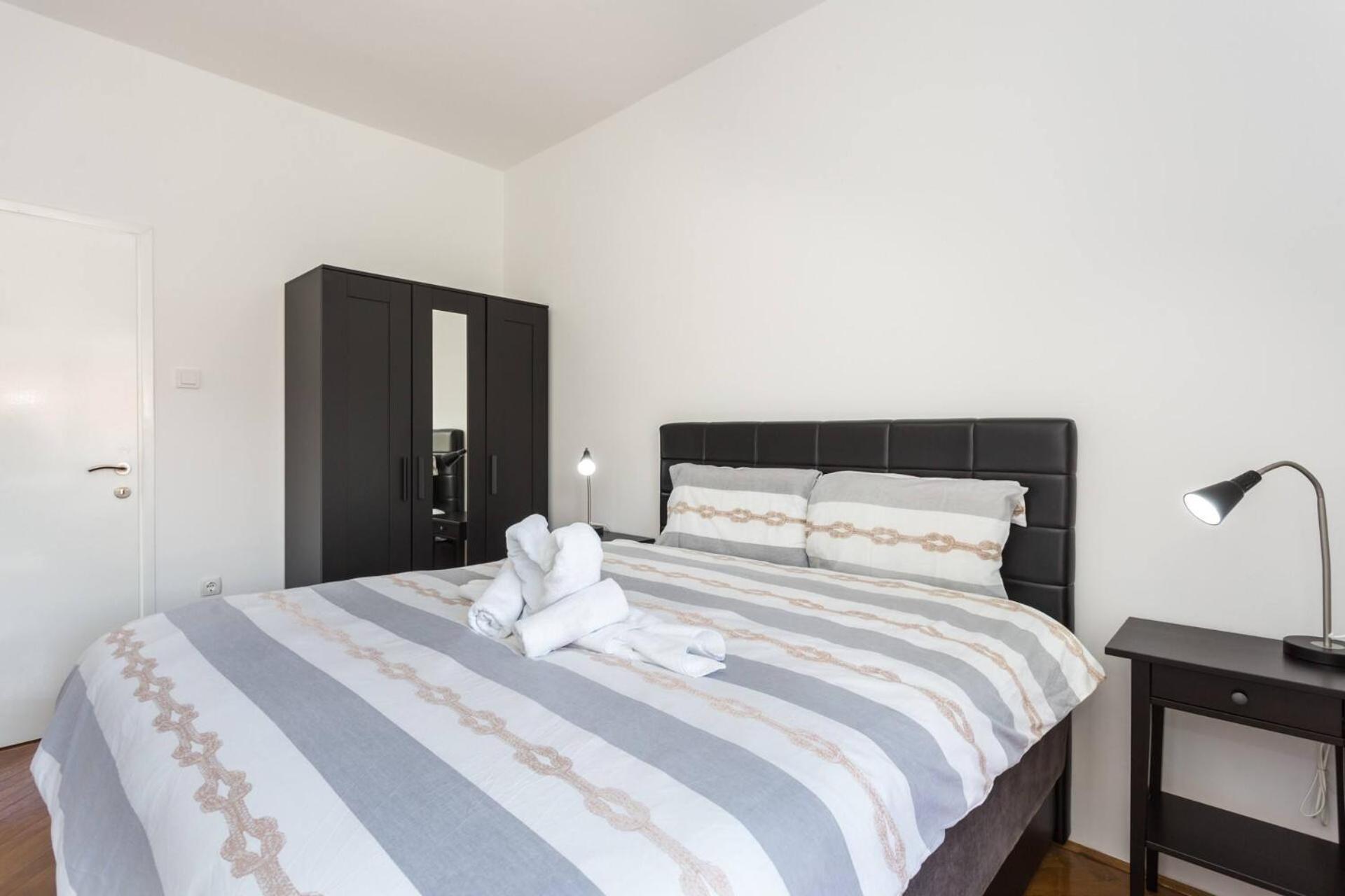 Apartments Bernardeta 2 Baska  Exterior photo